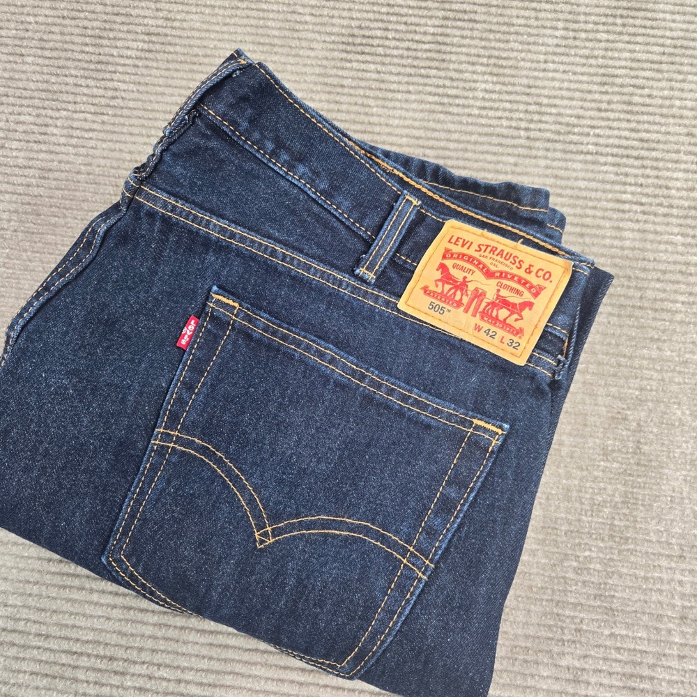 Levi's Mens 42x32 Dark Wash Indigo 505 Regular Fit Straight Leg Jeans
